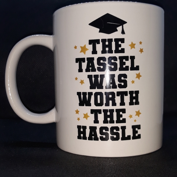 (New) Graduation Mug - Picture 2 of 4
